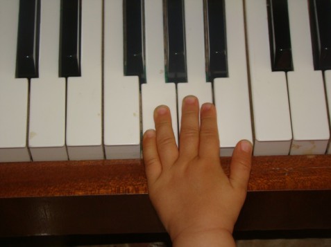 Gram na pianinie :)